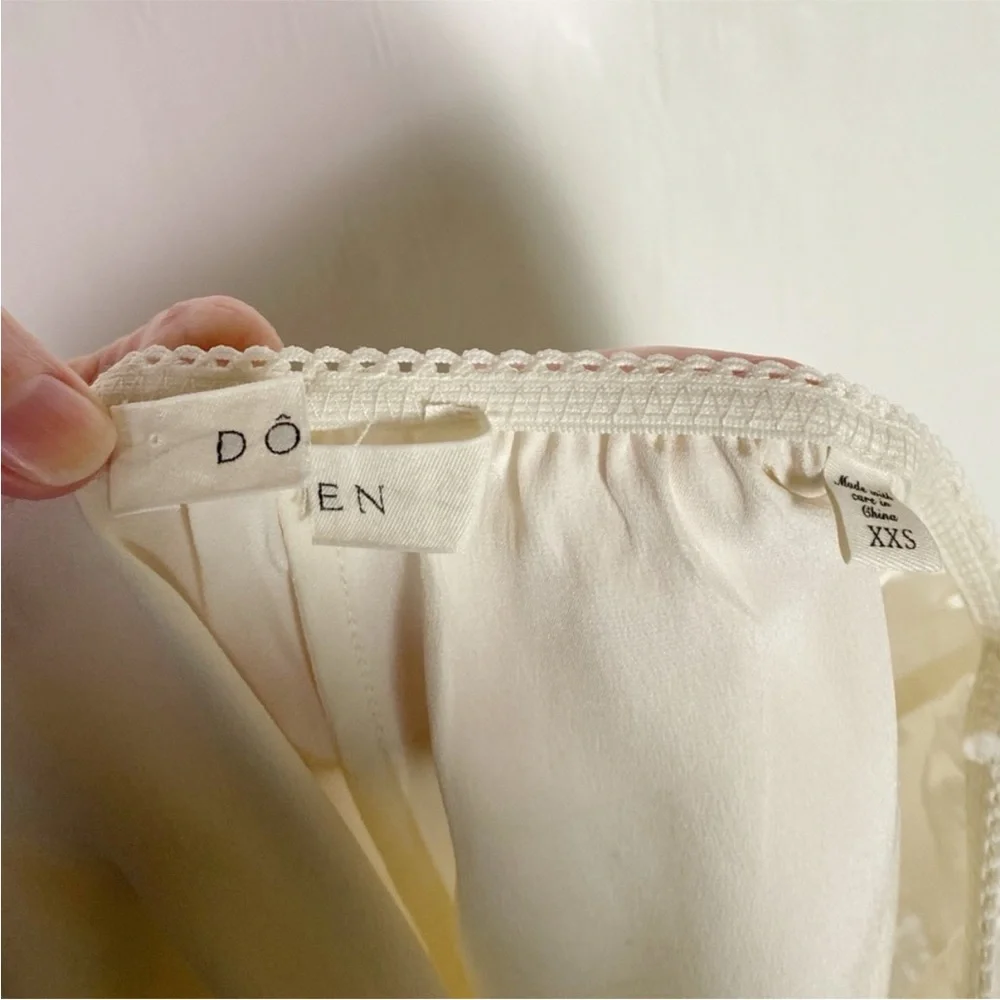 Doen Silk Shorts - Picture 4 of 4